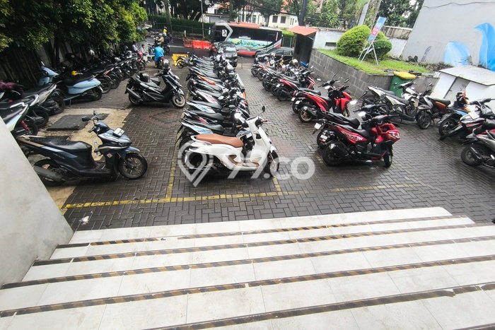 Disewakan Komersial di Kawasan Ramai Setiabudi Luas 700m2 Disewakan Komersial di Kawasan Ramai Setiabudi Luas 700m2