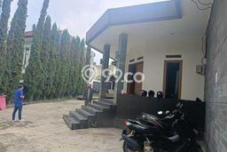 Rumah sewa siap pakai 5 Kamar Tidur di Geger Kalong, Bandung Rumah sewa siap pakai 5 Kamar Tidur di Geger Kalong, Bandung