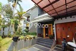 For Sale! Luxury House LT 400m2 Desain Elegan di Sariwangi For Sale! Luxury House LT 400m2 Desain Elegan di Sariwangi