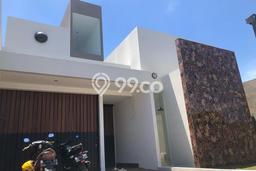 DIJUAL CEPAT! Rumah Nyaman di Setiabudi, Bandung, Luas 339m² LB 330m² Bisa Nego! DIJUAL CEPAT! Rumah Nyaman di Setiabudi, Bandung, Luas 339m² LB 330m² Bisa Nego!