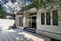 Rumah Eksklusif Dijual LT 180m2 di Batununggal, Bandung Rumah Eksklusif Dijual LT 180m2 di Batununggal, Bandung