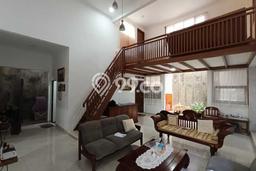 Rumah Luas Asri 4 KT Siap Pakai di Cihanjuang Bandung Rumah Luas Asri 4 KT Siap Pakai di Cihanjuang Bandung
