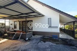 Ready to Use! Luxury House LT 470m2 Desain Elegan di Surya Sumantri Ready to Use! Luxury House LT 470m2 Desain Elegan di Surya Sumantri