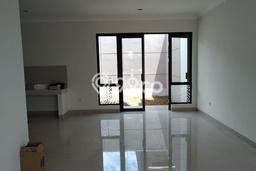 Rumah Asri area Buah Batu, 2 KT, Lingkungan Tenang, Luas 102m² Bangunan 94m² Rumah Asri area Buah Batu, 2 KT, Lingkungan Tenang, Luas 102m² Bangunan 94m²