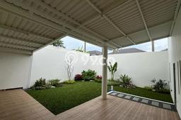 FEATURED! Rumah di , 4 KT, Area Premium, LT 300m2m² Bangunan 380m2m² FEATURED! Rumah di , 4 KT, Area Premium, LT 300m2m² Bangunan 380m2m²