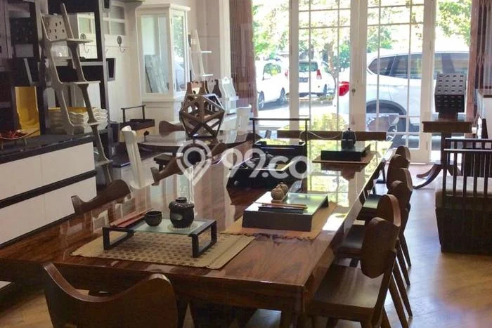Unit Ruko Dijual di Jakarta Barat LT 145m2 & LB 435m2 Unit Ruko Dijual di Jakarta Barat LT 145m2 & LB 435m2