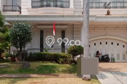 Rumah di , 4 KM, Lingkungan Tenang Rumah di , 4 KM, Lingkungan Tenang