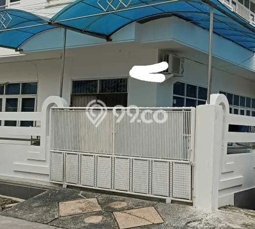 Rumah Kontrakan Jakarta Utara LT 180m2 LB 250m2 Kawasan Muara Karang Rumah Kontrakan Jakarta Utara LT 180m2 LB 250m2 Kawasan Muara Karang
