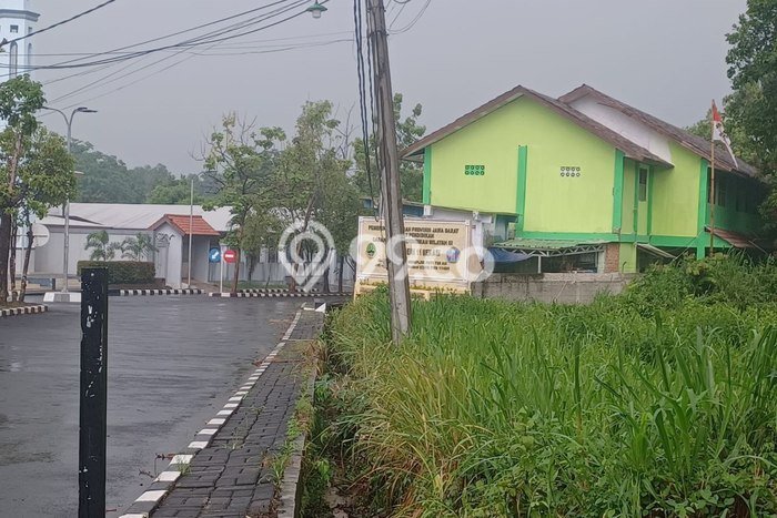 Tanah Dijual di Bekasi Seluas 366m2 Strategis Tanah Dijual di Bekasi Seluas 366m2 Strategis