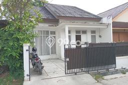 HARGA SPECIAL! Rumah Asri lokasi Rawalumbu, Luas 105m² LB 80m² HARGA SPECIAL! Rumah Asri lokasi Rawalumbu, Luas 105m² LB 80m²