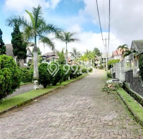 Rumah Modern Minimalis 4 Kamar Bisa Langsung Pindah di Cipanas Rumah Modern Minimalis 4 Kamar Bisa Langsung Pindah di Cipanas
