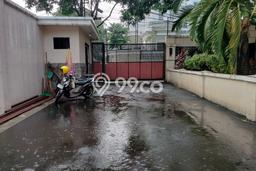 Rumah Mewah LB 400m2 Siap Pakai Desain Elegan di Kemang, Jakarta Selatan Rumah Mewah LB 400m2 Siap Pakai Desain Elegan di Kemang, Jakarta Selatan