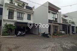 Rumah Mewah dengan Luas Tanah 94m² di Kawasan Elite Rawamangun, Jakarta Timur Rumah Mewah dengan Luas Tanah 94m² di Kawasan Elite Rawamangun, Jakarta Timur
