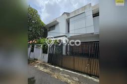 Siap Huni Hunian Elit 6 Kamar di Tebet Dekat ke Mana Saja Siap Huni Hunian Elit 6 Kamar di Tebet Dekat ke Mana Saja