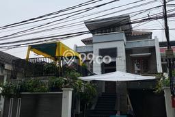 Rumah Elit Modern Tanpa Renovasi di Otista Jakarta Timur Rumah Elit Modern Tanpa Renovasi di Otista Jakarta Timur