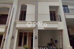 Rumah Strategis Minimalis Lb 140m2 di Jagakarsa, Jakarta Selatan Rumah Strategis Minimalis Lb 140m2 di Jagakarsa, Jakarta Selatan