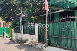 For Sale Hunian Rumah Nyaman 4 KT di Lenteng Agung, Jakarta Selatan For Sale Hunian Rumah Nyaman 4 KT di Lenteng Agung, Jakarta Selatan