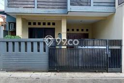 Rumah PREMIUM di Jagakarsa, Jakarta Selatan, Luas 101m² Bangunan 170m² HARGA TERBAIK! Rumah PREMIUM di Jagakarsa, Jakarta Selatan, Luas 101m² Bangunan 170m² HARGA TERBAIK!