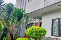 Rumah Mewah LB 180m2 Siap Huni Desain Elegan di Cipete, Jakarta Selatan Rumah Mewah LB 180m2 Siap Huni Desain Elegan di Cipete, Jakarta Selatan