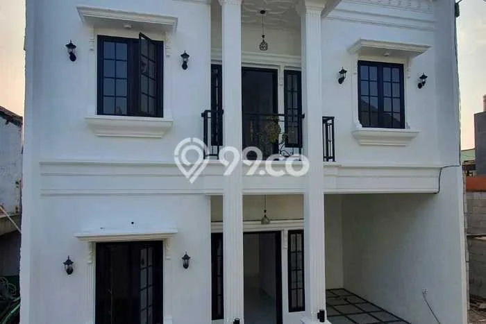 For Sale Hunian Rumah Nyaman 4 Kamar di Tanah Baru, Depok For Sale Hunian Rumah Nyaman 4 Kamar di Tanah Baru, Depok