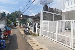 Dijual Rumah Eksklusif 4 KT di Lenteng Agung, Jakarta Selatan Dijual Rumah Eksklusif 4 KT di Lenteng Agung, Jakarta Selatan
