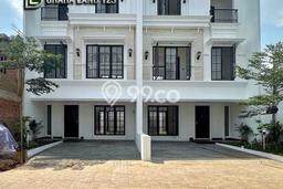 Ready to Use! Luxury House LT 70m2 Desain Modern di Kalibata Ready to Use! Luxury House LT 70m2 Desain Modern di Kalibata