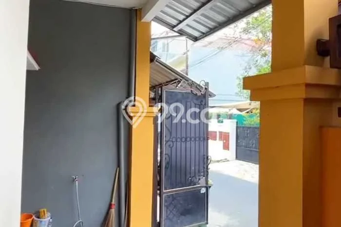 Rumah Minimalis 5 KT di Bukit Duri Jakarta Selatan Semi Furnished Rumah Minimalis 5 KT di Bukit Duri Jakarta Selatan Semi Furnished