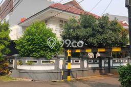 Rumah Eksklusif Dijual LT 322m2 di Kelapa Gading, Jakarta Utara Rumah Eksklusif Dijual LT 322m2 di Kelapa Gading, Jakarta Utara