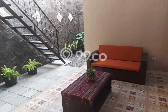 Jarang Ada! Rumah Sewa 3 Kamar Bagus Siap Huni Buah Batu Jarang Ada! Rumah Sewa 3 Kamar Bagus Siap Huni Buah Batu