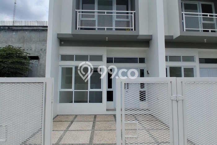 Rumah Modern Minimalis 4 Kamar Bisa Langsung Pindah di Arcamanik Rumah Modern Minimalis 4 Kamar Bisa Langsung Pindah di Arcamanik
