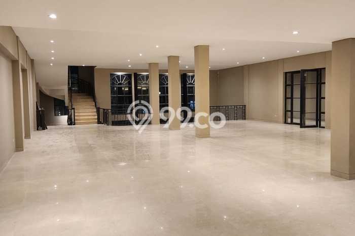 Komersial Usaha Dijual di Coblong Bandung LT 1040m2 & LB 800m2 Komersial Usaha Dijual di Coblong Bandung LT 1040m2 & LB 800m2