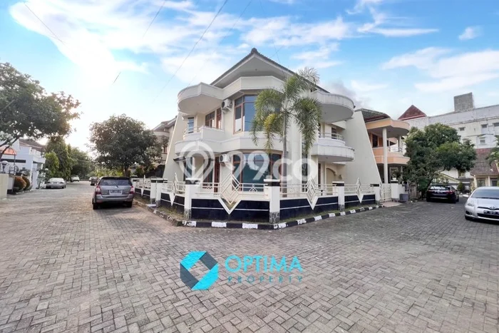 Rumah Eksklusif Dijual LT 231m2 di Mlati, Sleman Rumah Eksklusif Dijual LT 231m2 di Mlati, Sleman