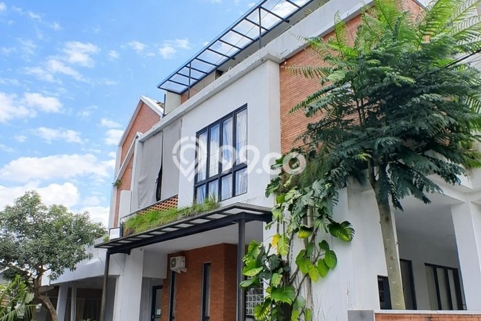 Rumah Kost Dijual di Condong Catur Sleman Luas 600m2 Rumah Kost Dijual di Condong Catur Sleman Luas 600m2