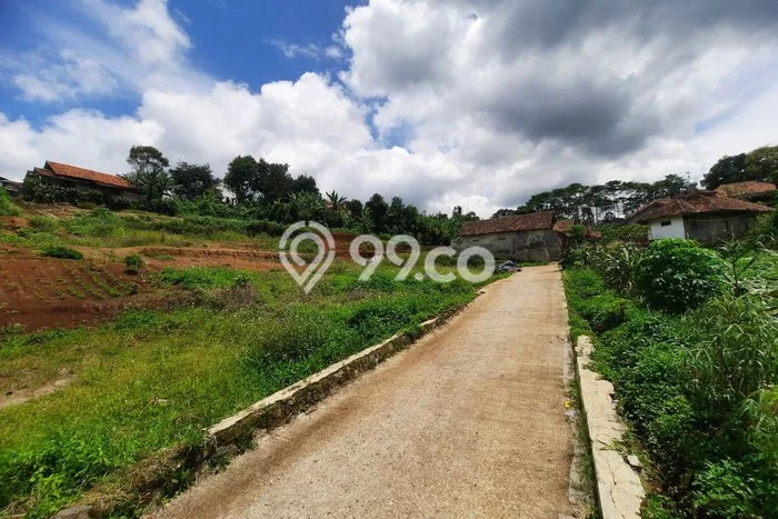 Lahan Strategis di Ngamprah Dijual dengan Luas 1285m2 Lahan Strategis di Ngamprah Dijual dengan Luas 1285m2