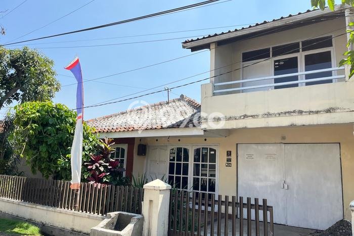 For Sale Rumah 4 Kamar Lokasi Strategis Bagus dan Strategis di Margahayu For Sale Rumah 4 Kamar Lokasi Strategis Bagus dan Strategis di Margahayu