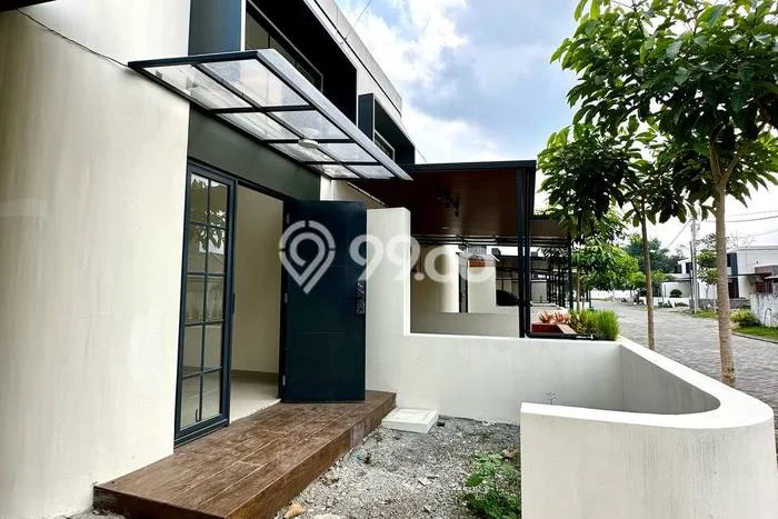 Rumah Luas Asri 2 KT Siap Huni di Sulfat Malang Rumah Luas Asri 2 KT Siap Huni di Sulfat Malang