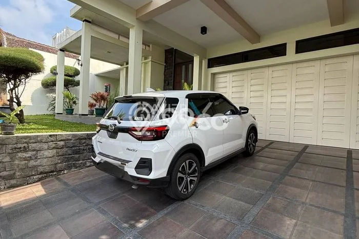 Hunian Elit LB 360m2 Siap Huni Desain Elegan di Villa Puncak Tidar, Malang Hunian Elit LB 360m2 Siap Huni Desain Elegan di Villa Puncak Tidar, Malang