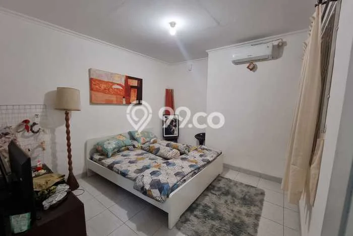 Jual Rumah Mewah Elegan Dengan View Eksklusif di Bintaro, Tangerang Selatan Jual Rumah Mewah Elegan Dengan View Eksklusif di Bintaro, Tangerang Selatan