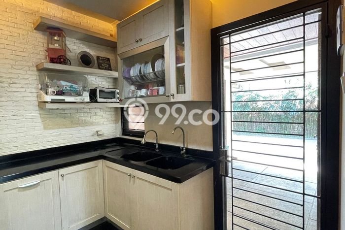 Ready to Use! Luxury House LT 120m2 Desain Modern di Bintaro Ready to Use! Luxury House LT 120m2 Desain Modern di Bintaro