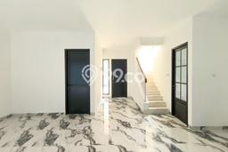 Rumah Elit Modern Siap Huni di Bintaro Tangerang Selatan Rumah Elit Modern Siap Huni di Bintaro Tangerang Selatan