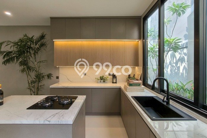 Jual Rumah Luas Elegan Dengan View Cantik di BSD, Tangerang Jual Rumah Luas Elegan Dengan View Cantik di BSD, Tangerang