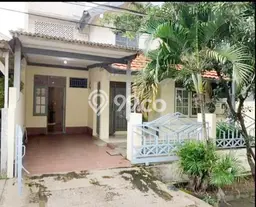 Rumah Lokasi Strategis area Bintaro, Tangerang Selatan, LT 98m² LB 110m² Rumah Lokasi Strategis area Bintaro, Tangerang Selatan, LT 98m² LB 110m²