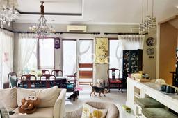 Jual Rumah Mewah Megah Dengan View Eksklusif di Bintaro, Tangerang Selatan Jual Rumah Mewah Megah Dengan View Eksklusif di Bintaro, Tangerang Selatan
