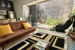 Rumah Elit LB 130m2 Siap Huni Desain Elegan di Bintaro, Tangerang Selatan Rumah Elit LB 130m2 Siap Huni Desain Elegan di Bintaro, Tangerang Selatan
