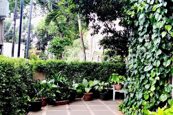 Dijual Rumah Luas Elegan Dengan View Cantik di Bintaro, Tangerang Selatan Dijual Rumah Luas Elegan Dengan View Cantik di Bintaro, Tangerang Selatan