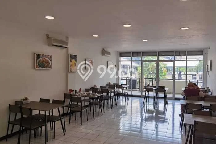Gudang Dijual di Prime Area Tangerang Selatan Luas 108m2 Gudang Dijual di Prime Area Tangerang Selatan Luas 108m2