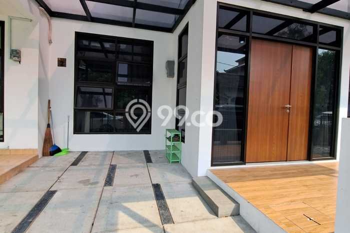 Hunian Mewah LB 180m2 Siap Pakai Desain Elegan di Bintaro, Tangerang Selatan Hunian Mewah LB 180m2 Siap Pakai Desain Elegan di Bintaro, Tangerang Selatan
