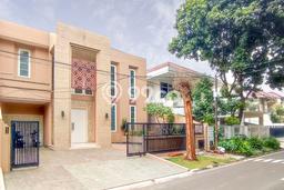 Disewakan! Rumah 5 Kamar Tidur &
4 Kamar Mandi di Pondok Indah, Jakarta Selatan Disewakan! Rumah 5 Kamar Tidur &
4 Kamar Mandi di Pondok Indah, Jakarta Selatan