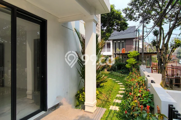 For Sale Rumah Elit Exclusive di Pondok Aren, Tangerang Selatan For Sale Rumah Elit Exclusive di Pondok Aren, Tangerang Selatan