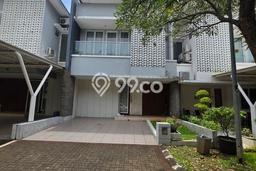 Rumah Luxury Modern Tanpa Renovasi di Bintaro Tangerang Selatan Rumah Luxury Modern Tanpa Renovasi di Bintaro Tangerang Selatan
